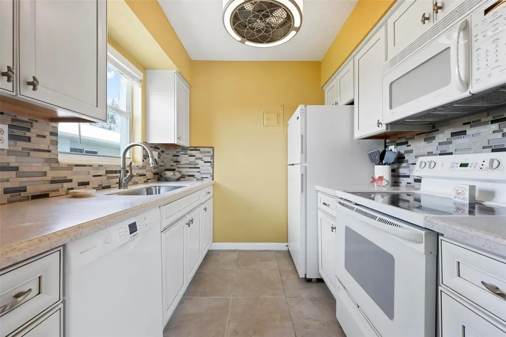 522 Pine Avenue Anna Maria FL 34216