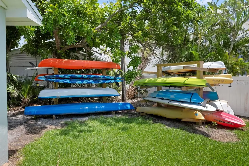 522 Pine Avenue Anna Maria FL 34216