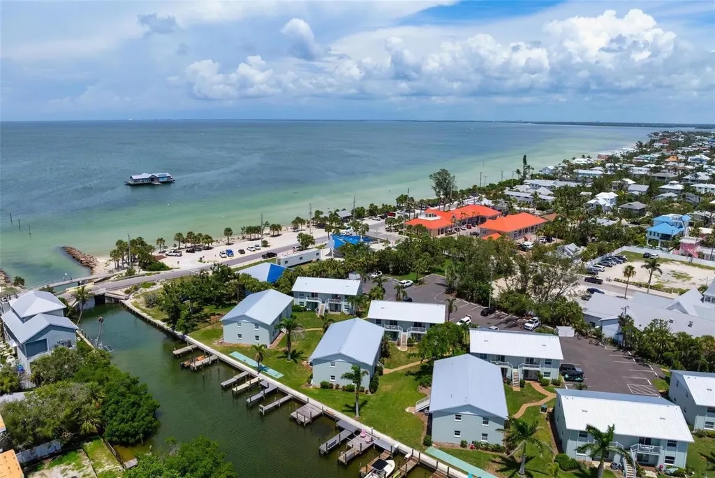 522 Pine Avenue Anna Maria FL 34216