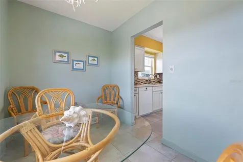 522 Pine Avenue Anna Maria FL 34216