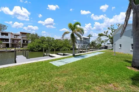 522 Pine Avenue Anna Maria FL 34216