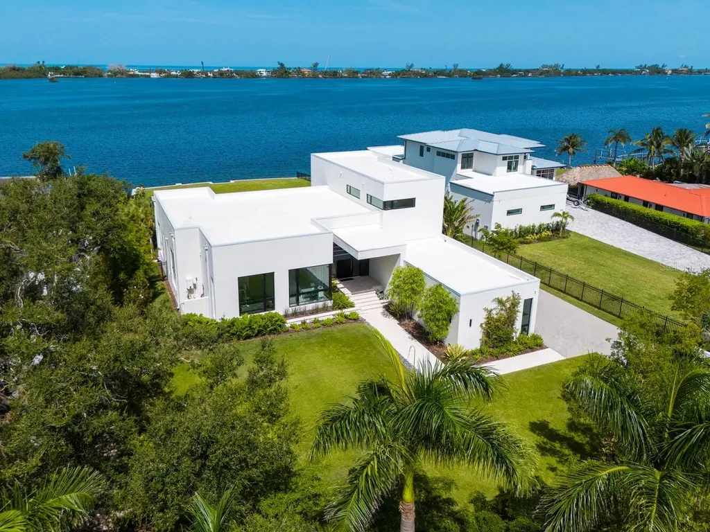 622 Bayshore Drive Osprey FL 34229