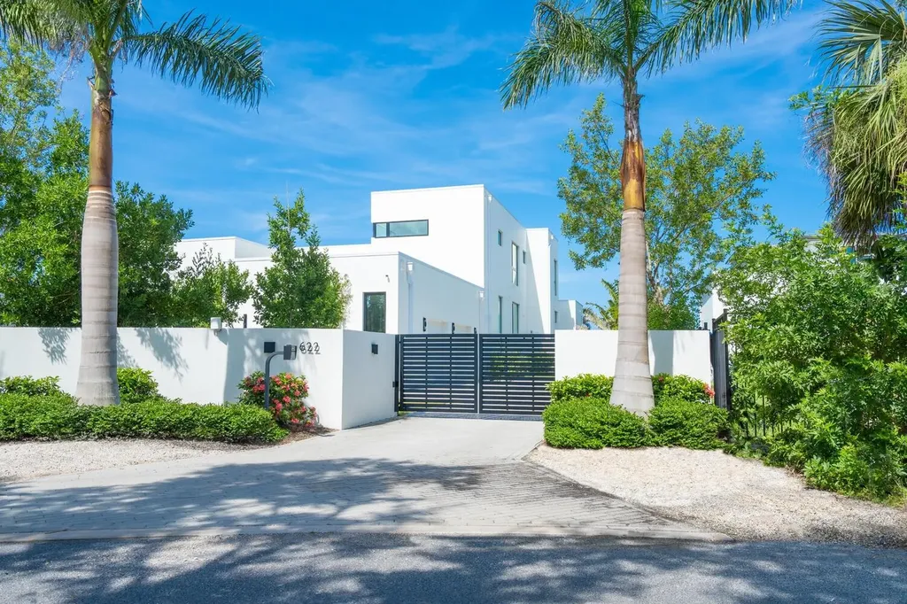 622 Bayshore Drive Osprey FL 34229
