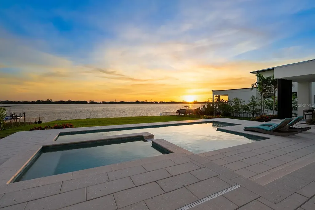 622 Bayshore Drive Osprey FL 34229