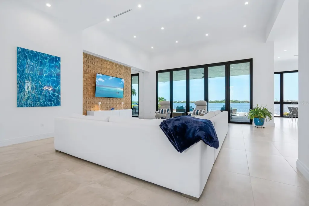 622 Bayshore Drive Osprey FL 34229