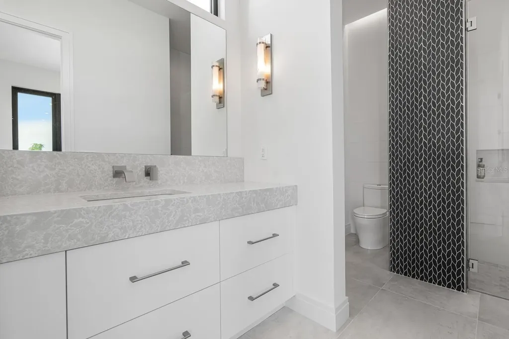 622 Bayshore Drive Osprey FL 34229