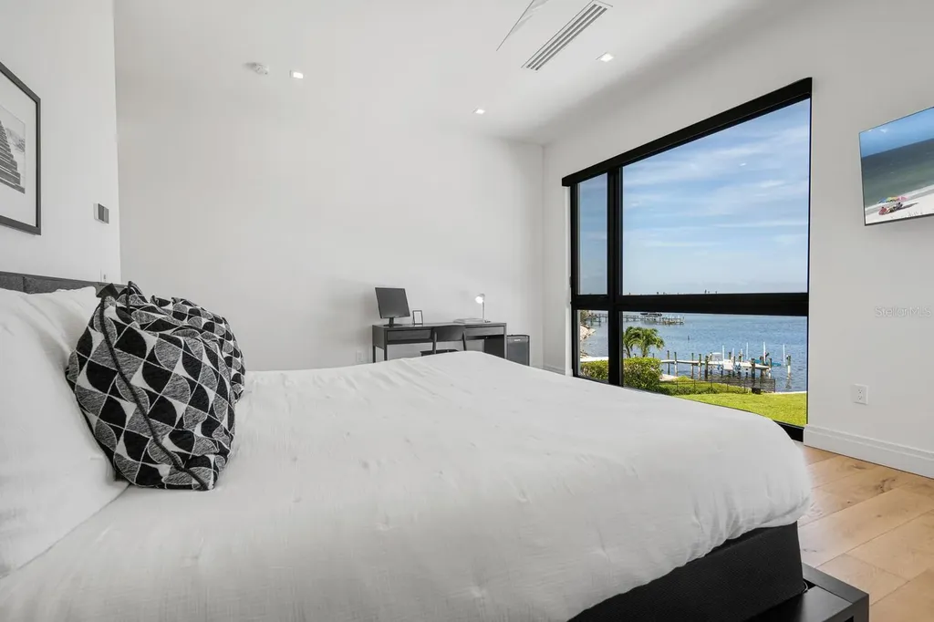 622 Bayshore Drive Osprey FL 34229