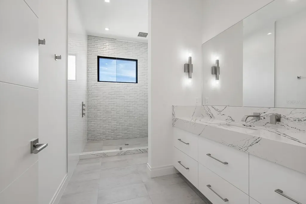 622 Bayshore Drive Osprey FL 34229