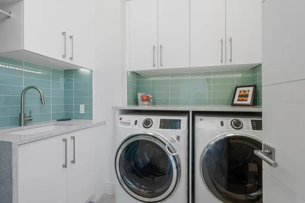 622 Bayshore Drive Osprey FL 34229