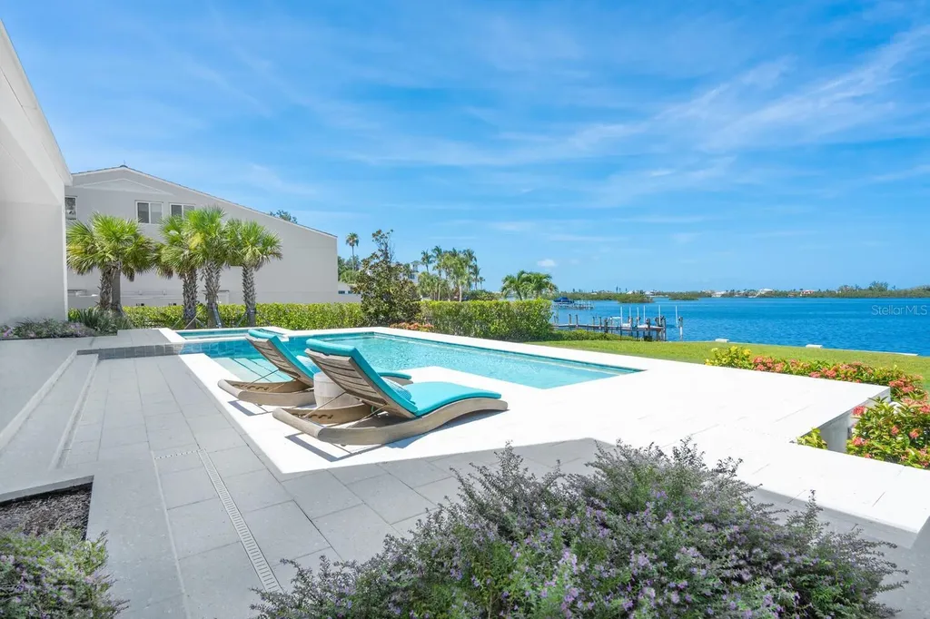 622 Bayshore Drive Osprey FL 34229