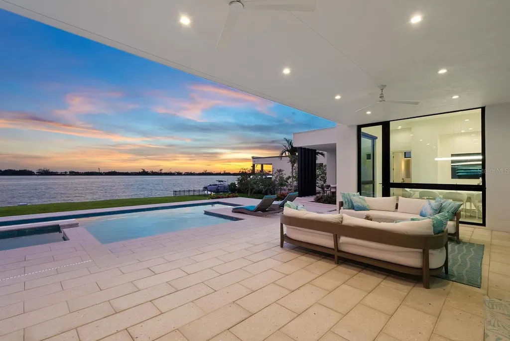 622 Bayshore Drive Osprey FL 34229