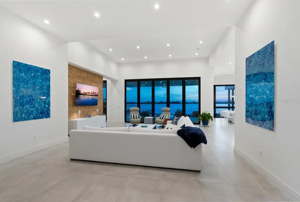 622 Bayshore Drive Osprey FL 34229
