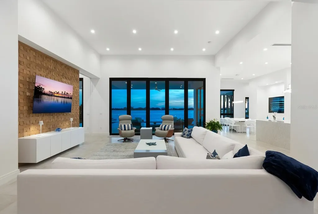 622 Bayshore Drive Osprey FL 34229