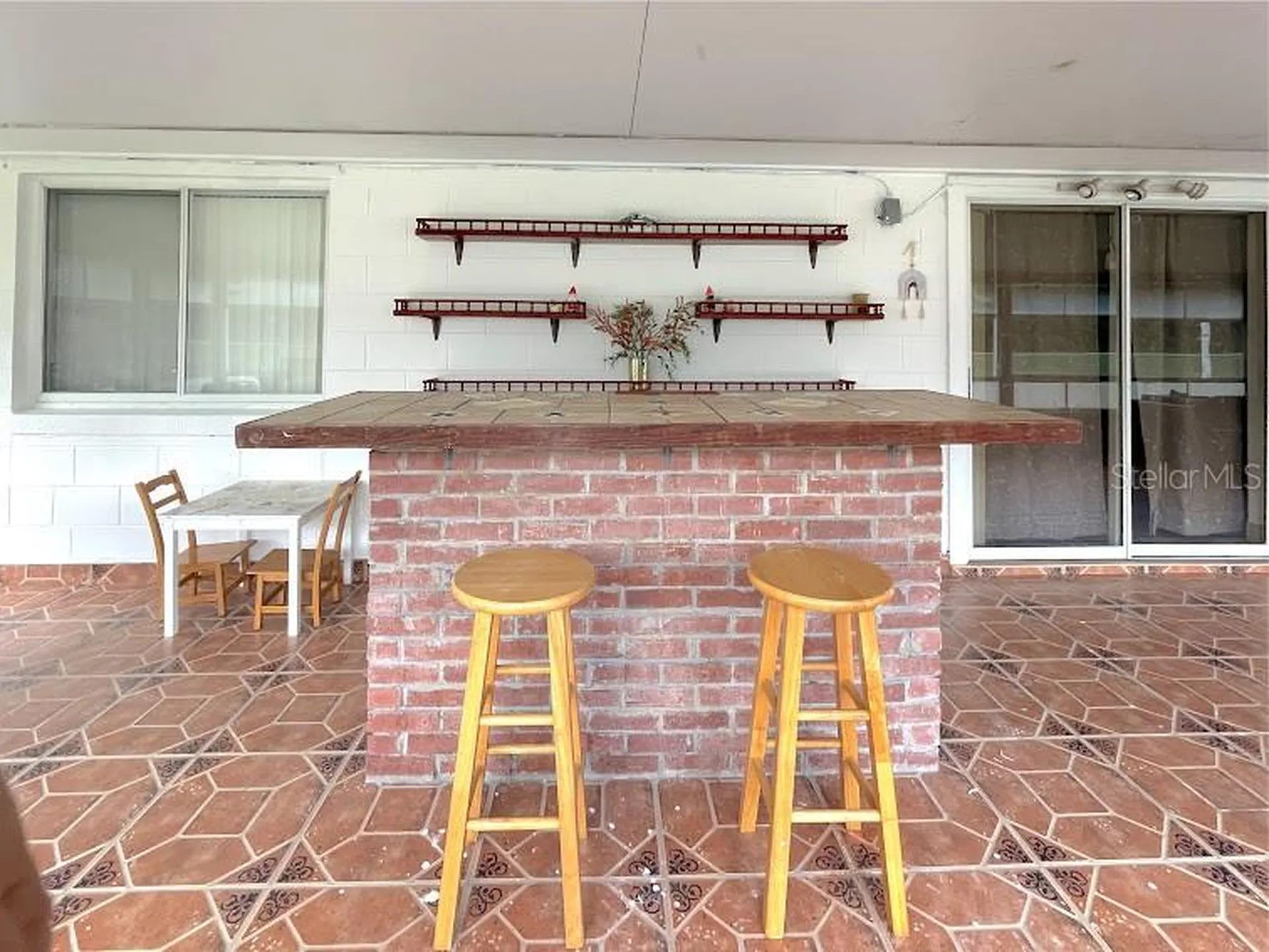 2011 Gamboge Drive Orlando FL 32822