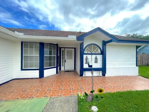 2011 Gamboge Drive Orlando FL 32822