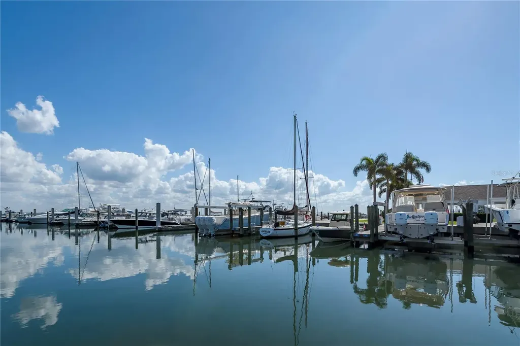 6210 Bayshore Boulevard Tampa FL 33611