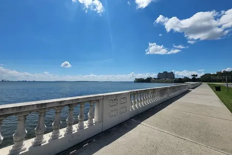 6210 Bayshore Boulevard Tampa FL 33611
