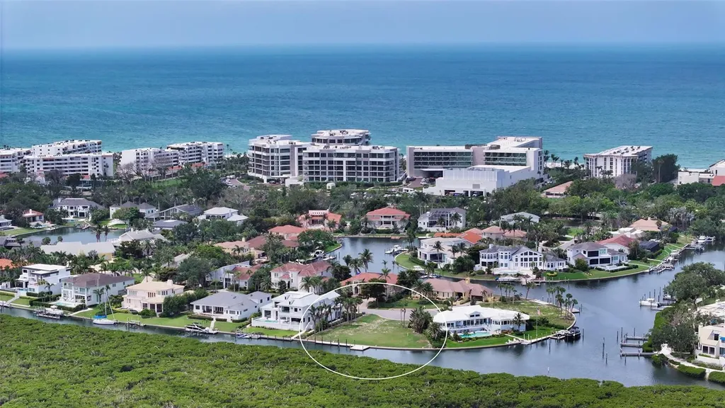 1630 Harbor Cay Lane Longboat Key FL 34228