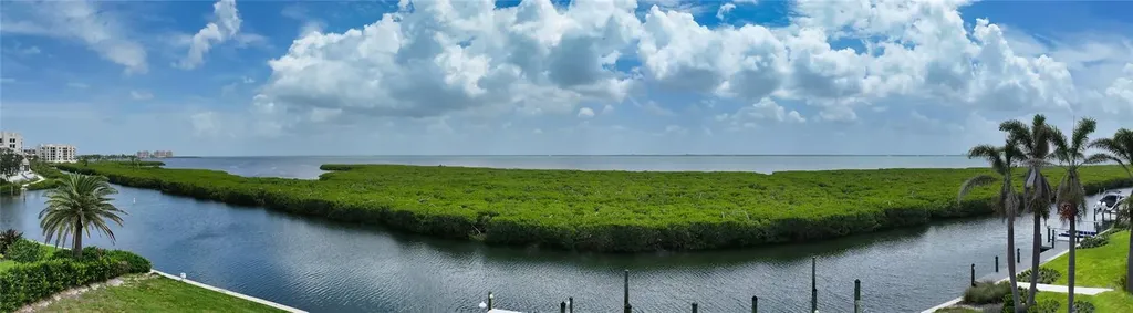 1630 Harbor Cay Lane Longboat Key FL 34228