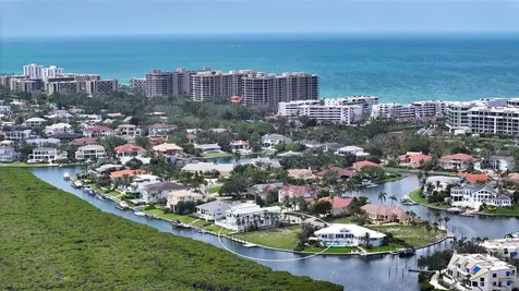 1630 Harbor Cay Lane Longboat Key FL 34228