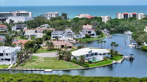 1630 Harbor Cay Lane Longboat Key FL 34228