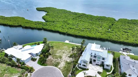 1630 Harbor Cay Lane Longboat Key FL 34228