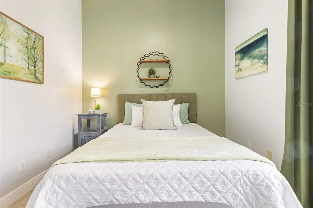 141 175th Avenue E Redington Shores FL 33708