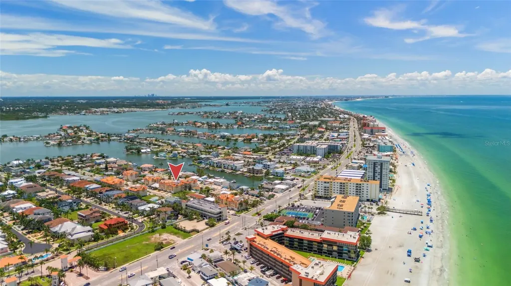 141 175th Avenue E Redington Shores FL 33708