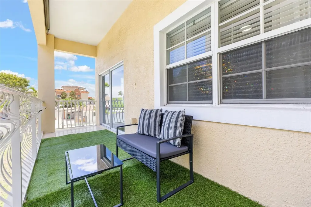 141 175th Avenue E Redington Shores FL 33708