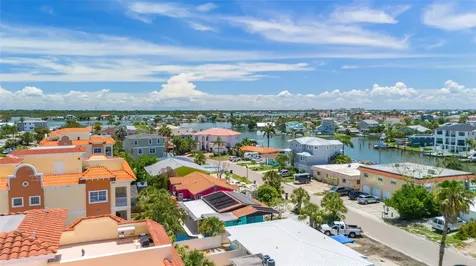 141 175th Avenue E Redington Shores FL 33708