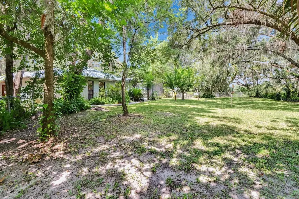 3102 E Trapnell Road Plant City FL 33566