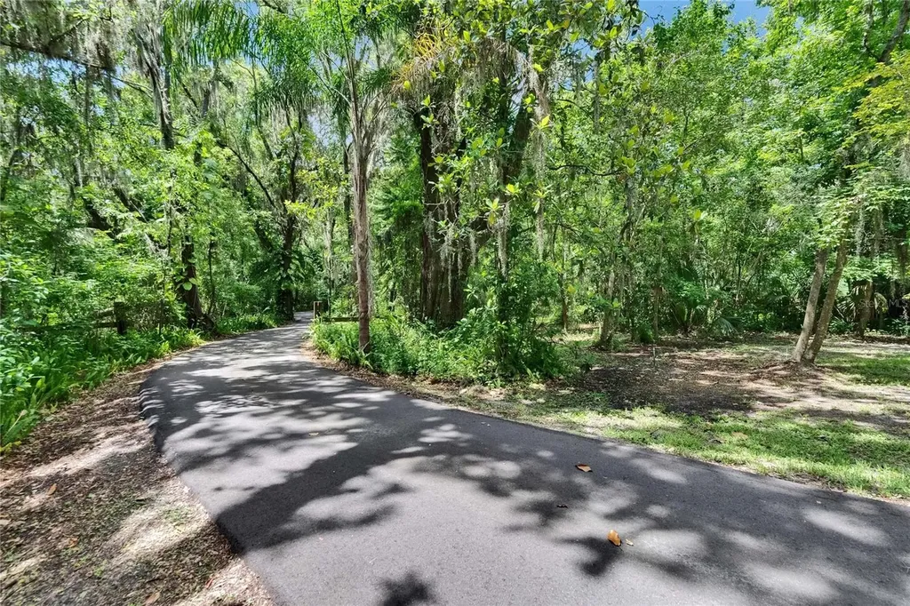3102 E Trapnell Road Plant City FL 33566