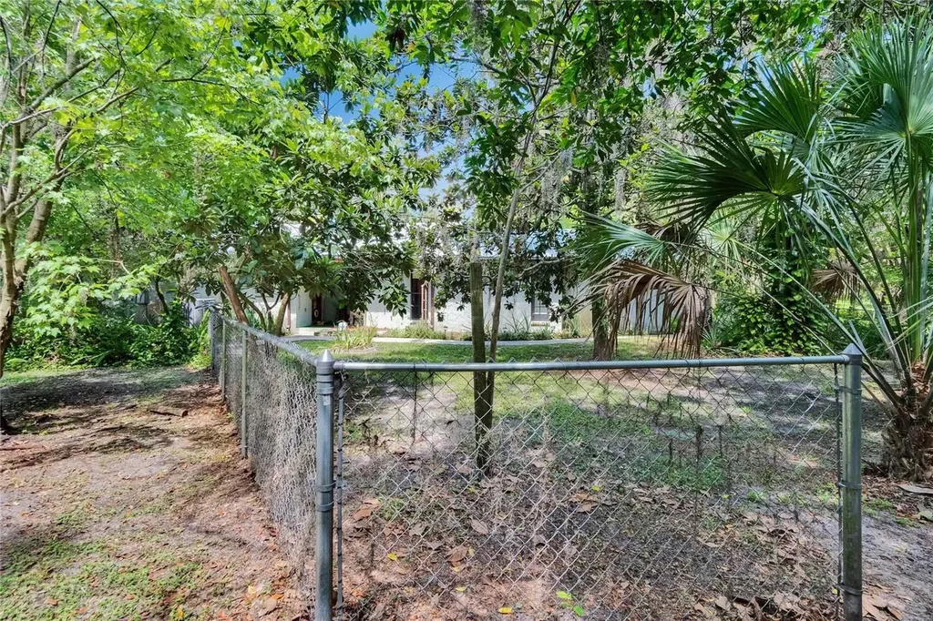 3102 E Trapnell Road Plant City FL 33566