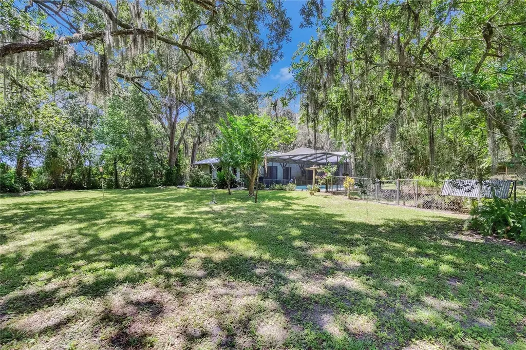 3102 E Trapnell Road Plant City FL 33566