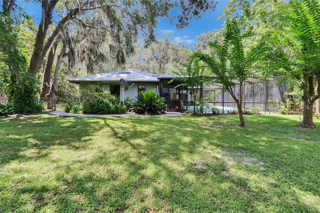 3102 E Trapnell Road Plant City FL 33566