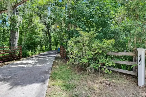 3102 E Trapnell Road Plant City FL 33566