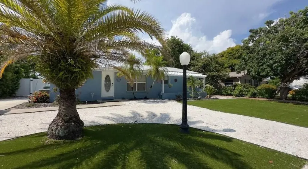 3614 29th Avenue W Bradenton FL 34205