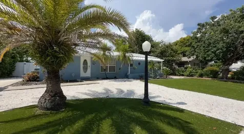 3614 29th Avenue W Bradenton FL 34205