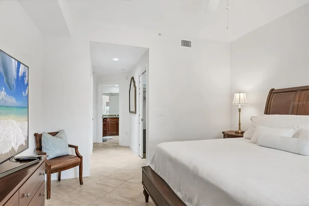 8111 Lakewood Main Street Lakewood Ranch FL 34202