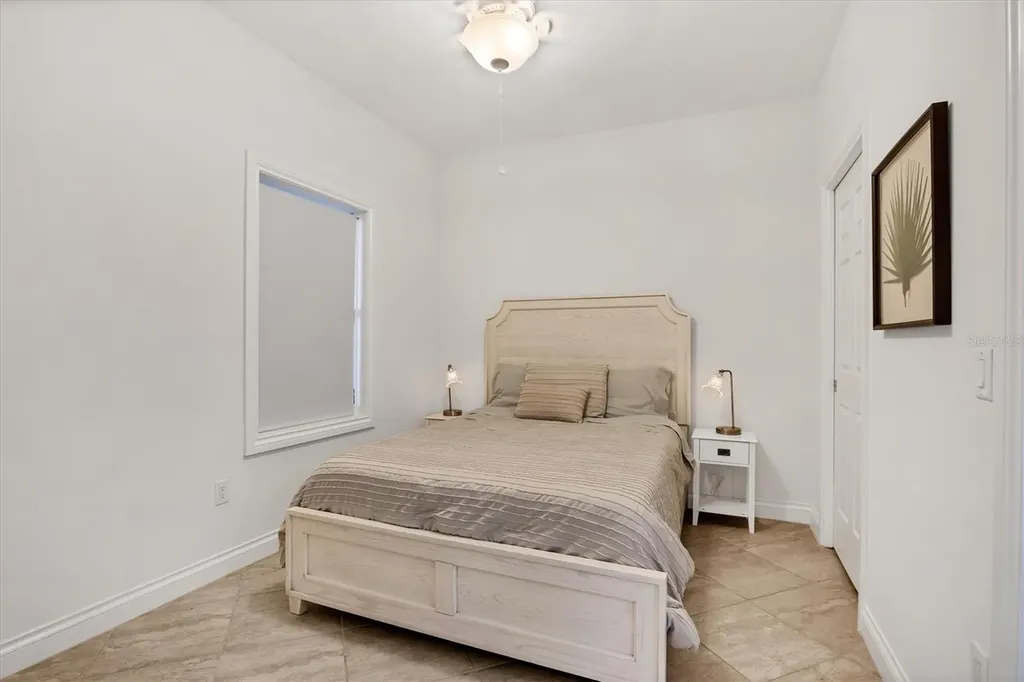 8111 Lakewood Main Street Lakewood Ranch FL 34202