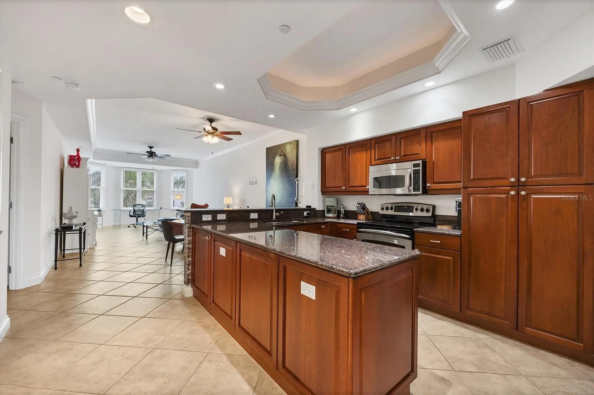 8111 Lakewood Main Street Lakewood Ranch FL 34202
