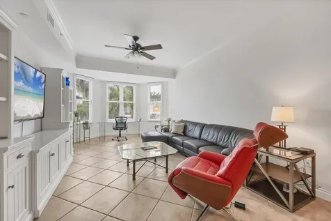 8111 Lakewood Main Street Lakewood Ranch FL 34202