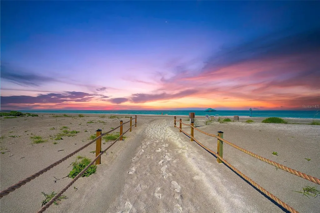 2039 Gulf Of Mexico Drive Longboat Key FL 34228
