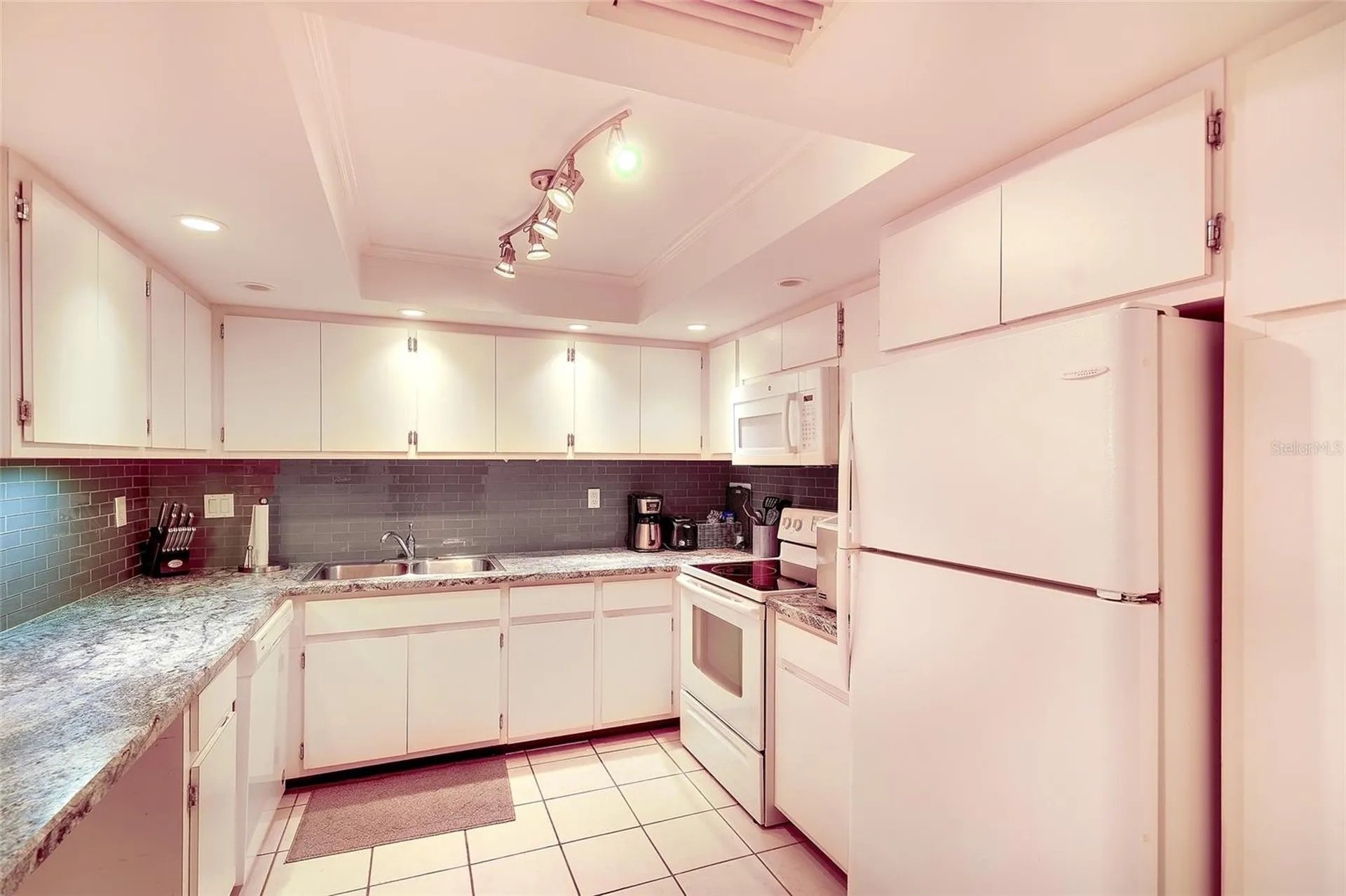 2039 Gulf Of Mexico Drive Longboat Key FL 34228