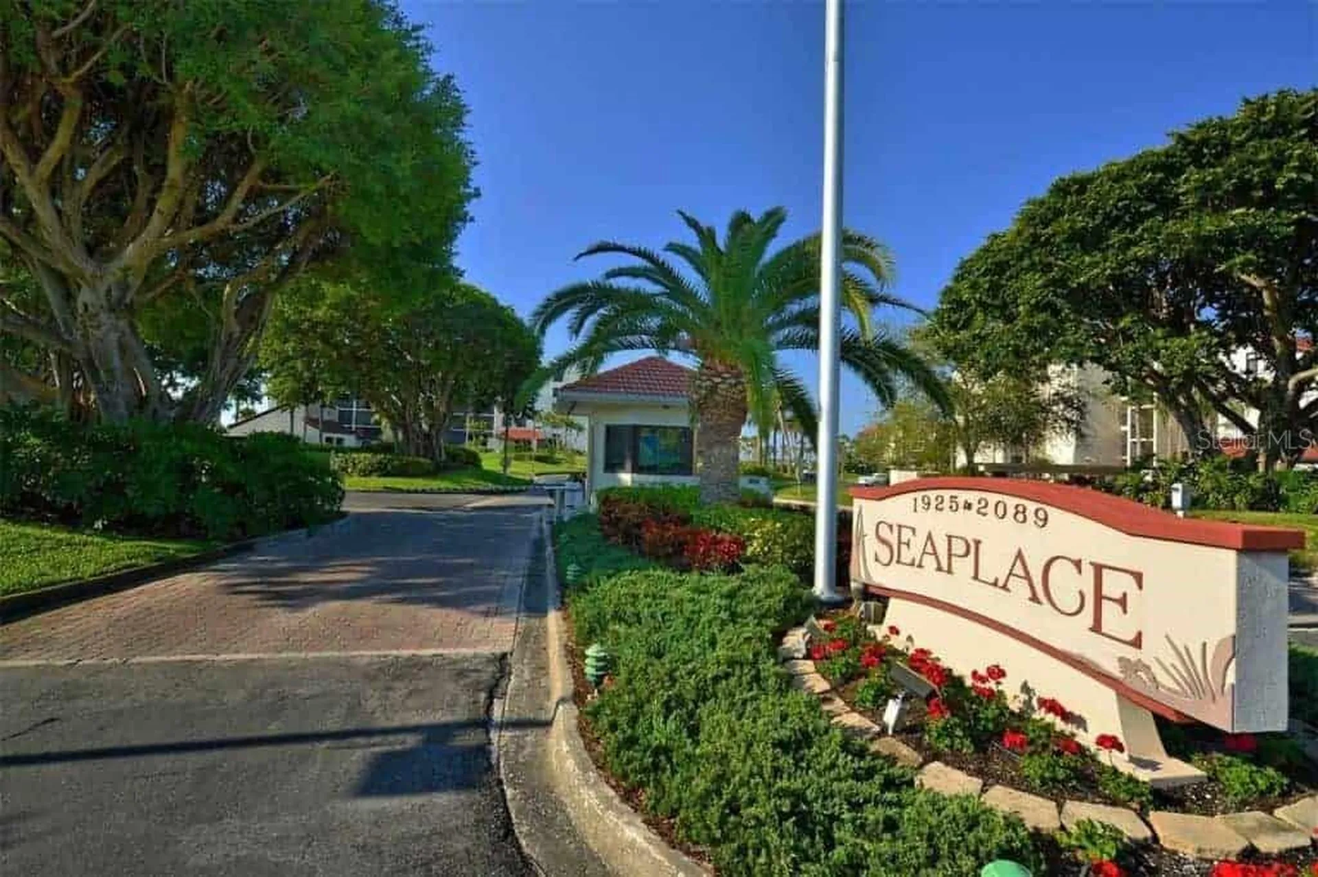 2039 Gulf Of Mexico Drive Longboat Key FL 34228