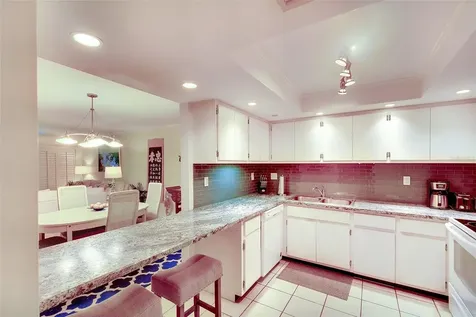 2039 Gulf Of Mexico Drive Longboat Key FL 34228