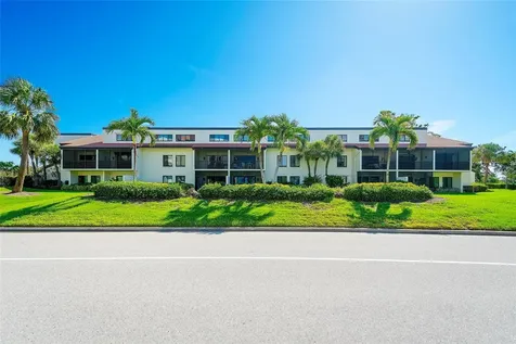 2039 Gulf Of Mexico Drive Longboat Key FL 34228