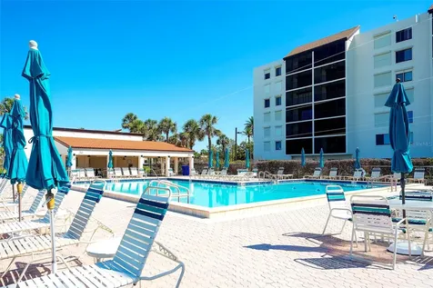 2039 Gulf Of Mexico Drive Longboat Key FL 34228