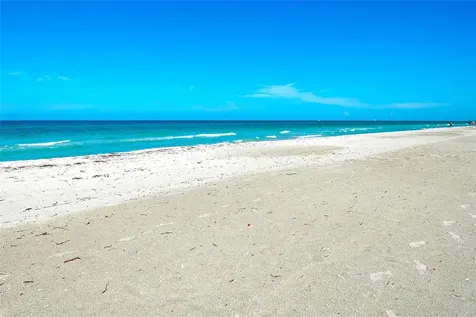 2039 Gulf Of Mexico Drive Longboat Key FL 34228