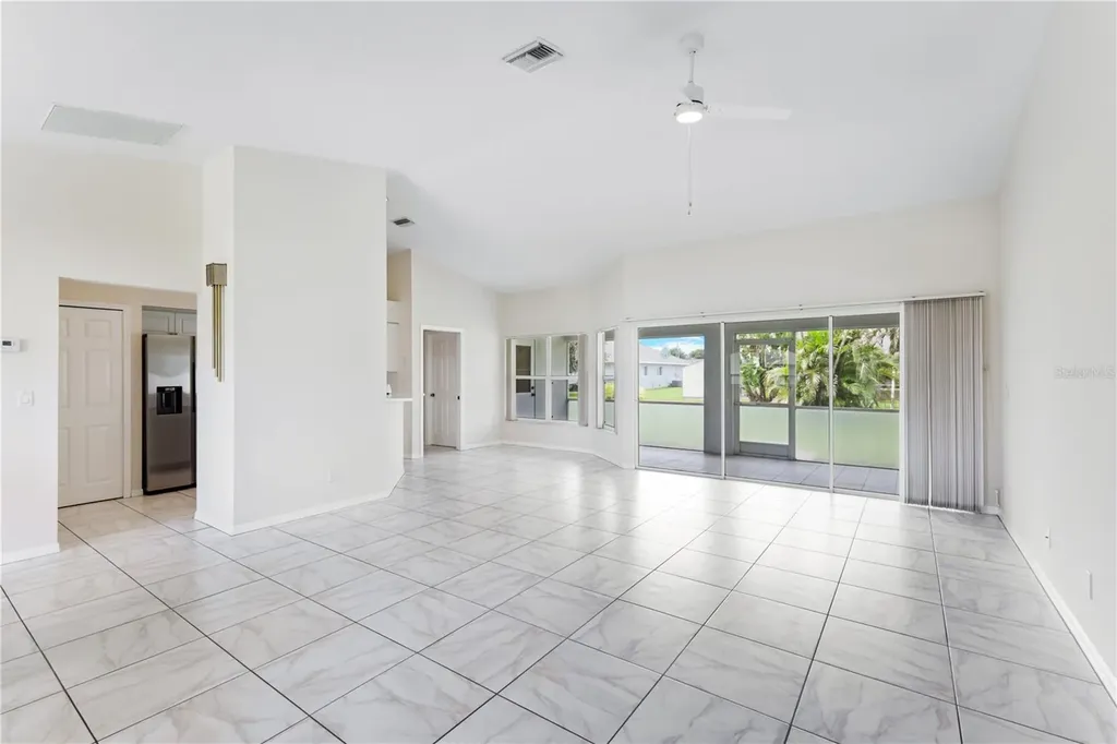 204 SE 19th Terrace Cape Coral FL 33990